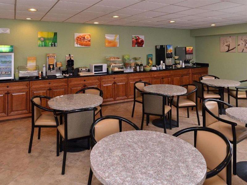 Quality Inn & Suites Matteson Near I-57 Luaran gambar