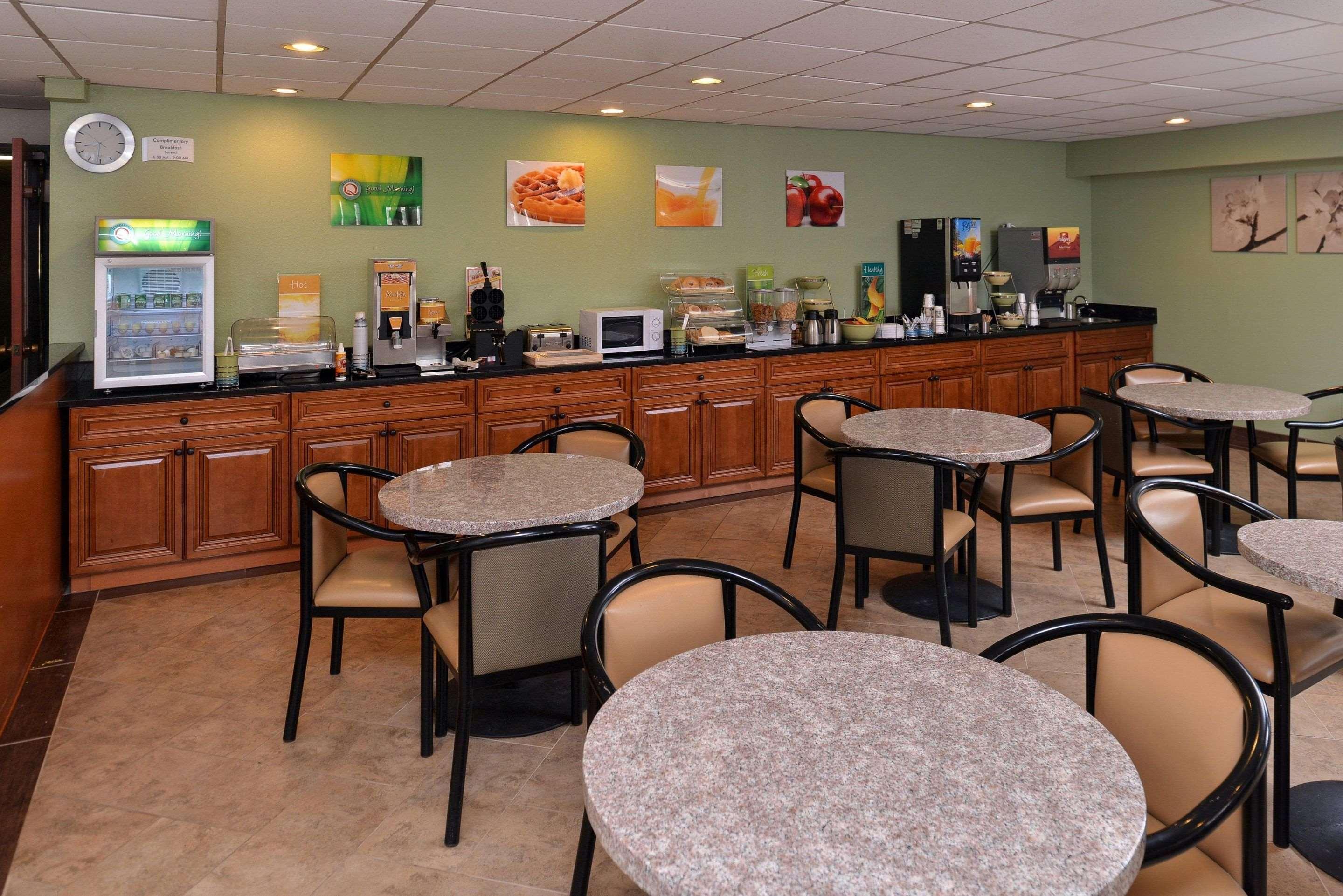 Quality Inn & Suites Matteson Near I-57 Luaran gambar
