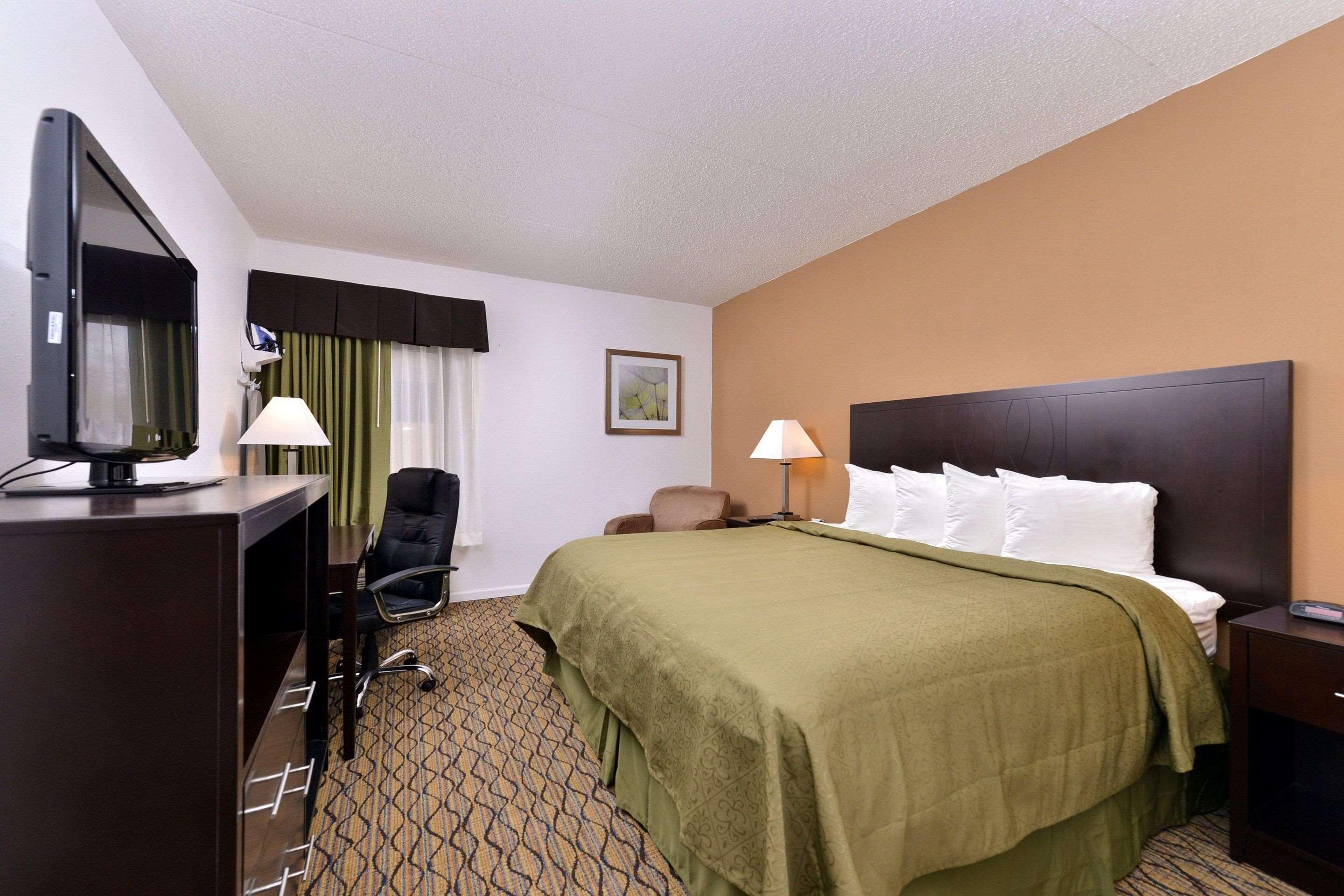 Quality Inn & Suites Matteson Near I-57 Luaran gambar