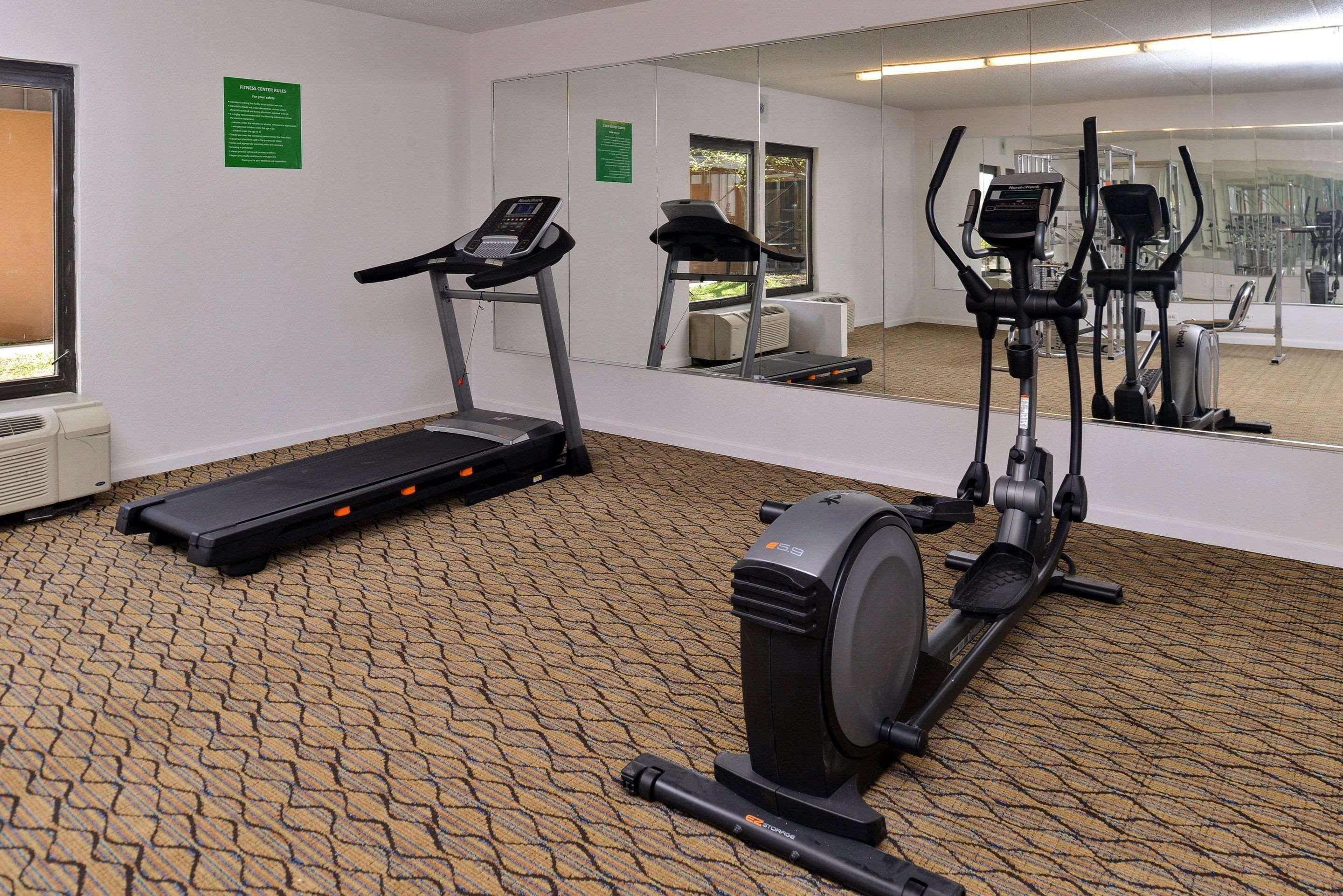 Quality Inn & Suites Matteson Near I-57 Luaran gambar