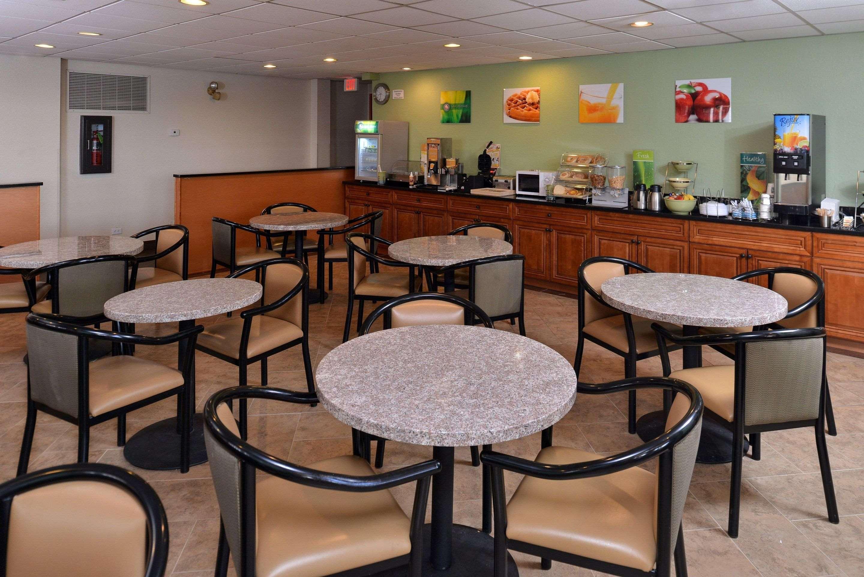 Quality Inn & Suites Matteson Near I-57 Luaran gambar