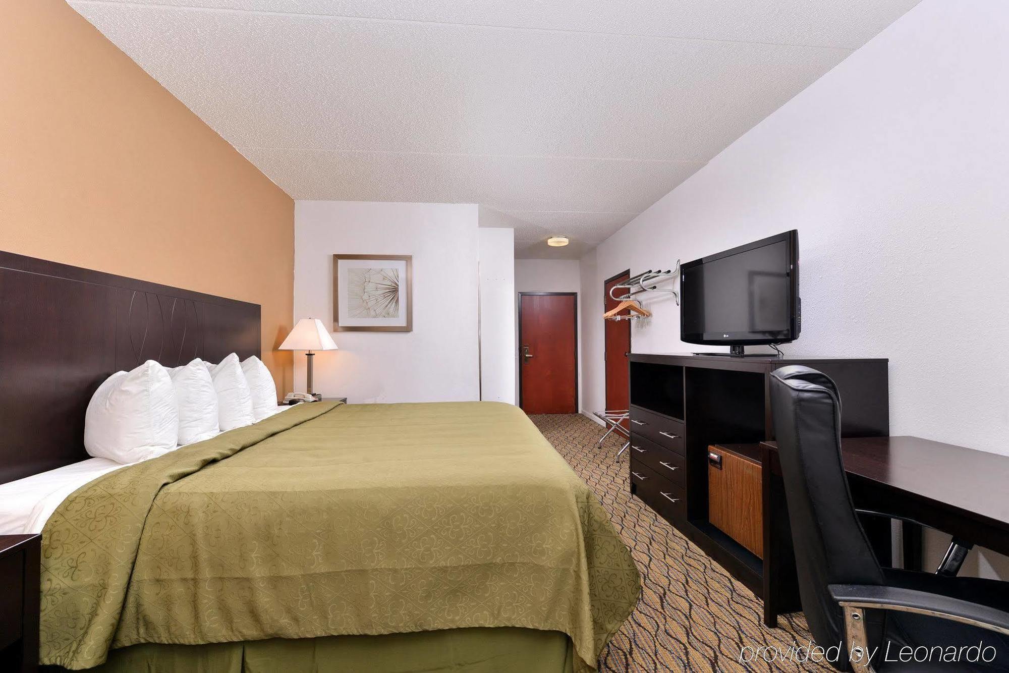 Quality Inn & Suites Matteson Near I-57 Luaran gambar